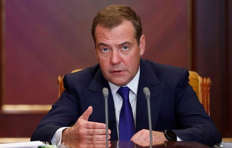 Yerevan, Baku should refrain from reckless steps, Medvedev says