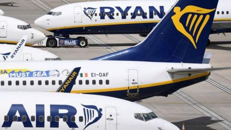 Ryanair still flying from UK to Spain despite quarantine