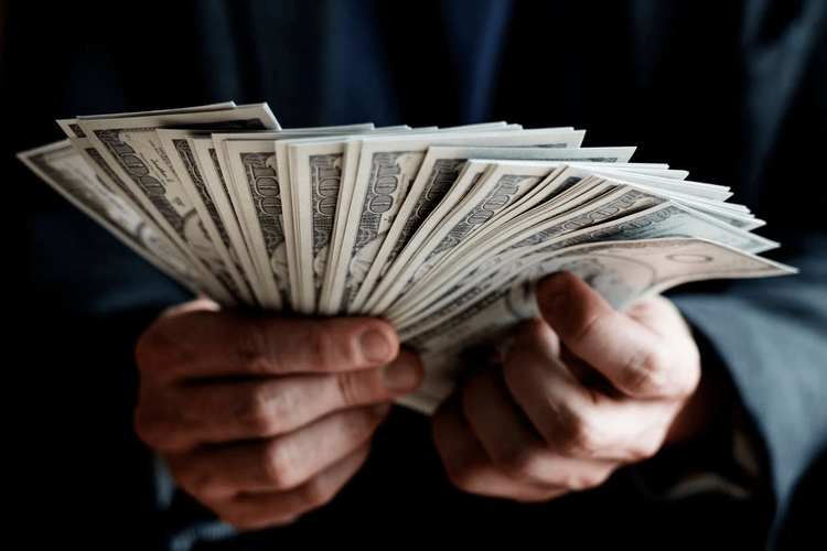 Dolların sabahkı məzənnəsi açıqlanıb