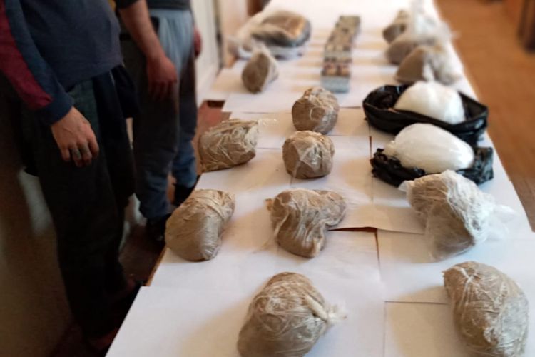 Пресечена попытка ввоза в Азербайджан из Ирана 25 кг наркотиков 