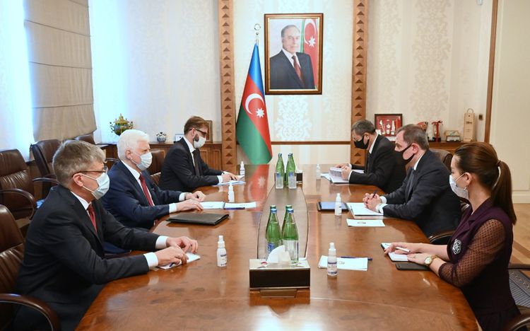Azerbaijani FM meets with Ambassador of the Russian Federation