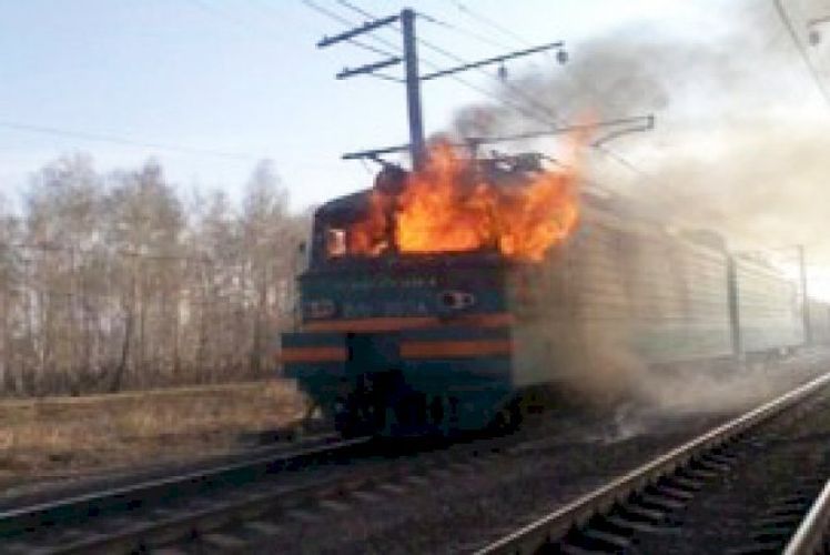 Diesel locomotive belonging to Azerbaijan Railways caught fire in Agdash