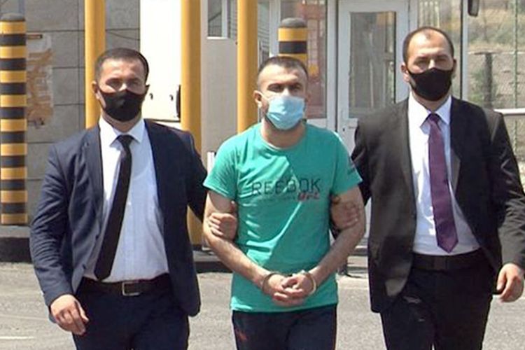 СГБ: Обвиняемый в терроризме «Мухтар» экстрадирован в Азербайджан – ФОТО 