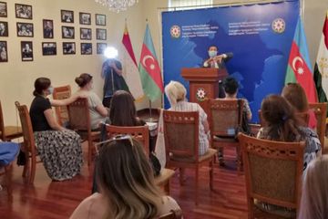 Səfir Tacikistan mətbuatını Ermənistanın son təxribatları barədə məlumatlandırıb