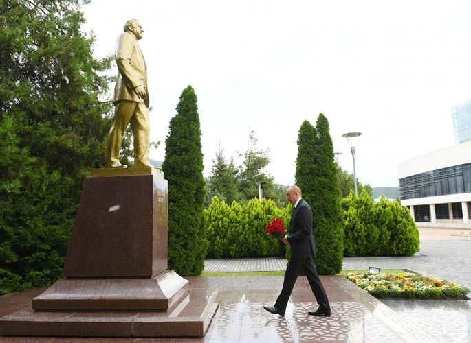 Президент Ильхам Алиев совершил поездку и в Габалинский район - ОБНОВЛЕНО