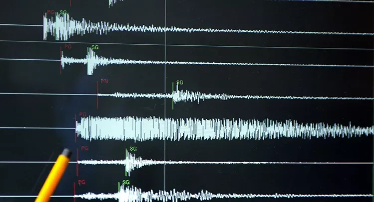 Second earthquake hits Japan in day