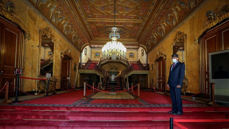 National palaces reopen as "new normal" begins in Turkey