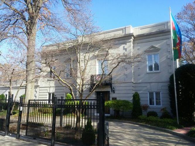 Посольство предупредило граждан Азербайджана о массовых беспорядках в США
