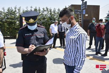 В Баку полиция начала рейды в отношении тех, кто не носит маски - ОБНОВЛЕНО - ФОТО