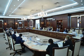 “İnsan orqan və toxumalarının donorluğu və transplantasiyası haqqında” qanun layihəsi parlamentin plenar iclasına tövsiyə olunub