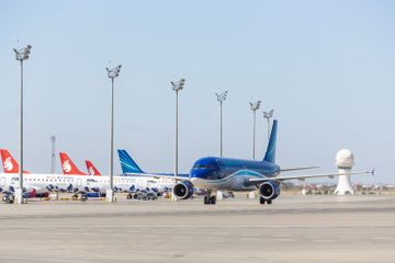 Ankaradan Bakıya çarter reysi ilə 144 Azərbaycan vətəndaşı gətirilib - FOTO