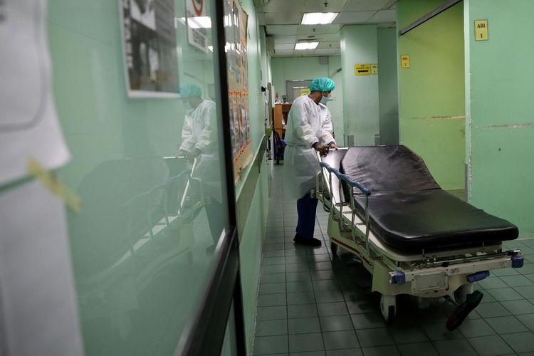 Malaysia reports 37 new coronavirus cases, one new death