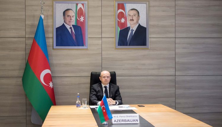 Azerbaijan agrees extension to oil output cuts