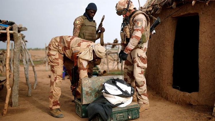Men in military fatigues kill at least 20 Malian villagers