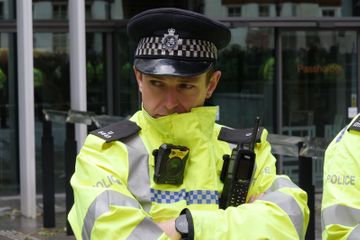 Londonda Corc Floyd üçün keçirilən aksiyadan FOTOREPORTAJ
