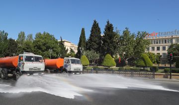 Paytaxt küçələrində gücləndirilmiş dezinfeksiya işləri aparılıb - FOTO