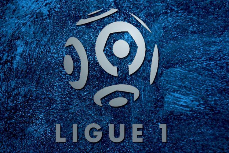 УЕФА разрешил возобновить Лигу-1