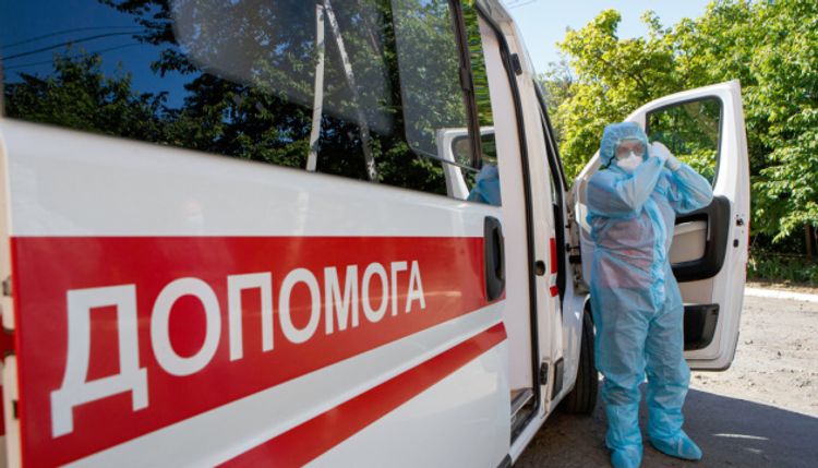 Ukraine reports 463 new coronavirus cases, bringing total to 27,462