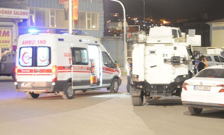 Türkiyədə terror aktı törədilib, 2 nəfər ölüb, 8 nəfər yaralanıb 