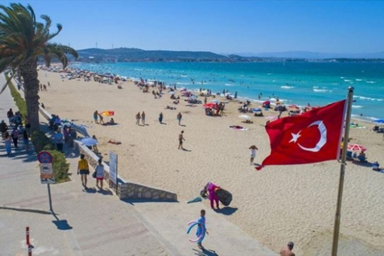 Rusiya Türkiyəni turizm səfərləri edilə bilən ölkələr siyahısına salıb