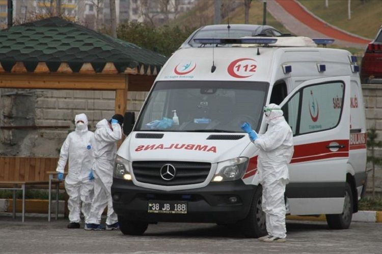 Türkiyədə koronavirus infeksiyasına yoluxma sayı 174 mini keçib