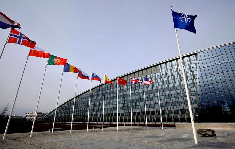 НАТО предоставила Украине статус партнера расширенных возможностей