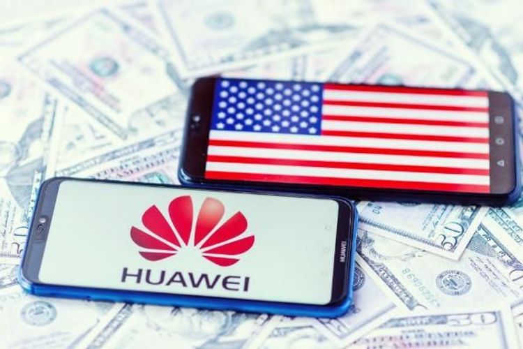 ABŞ yerli şirkətlərə "Huawei"lə əməkdaşlığa icazə verib
