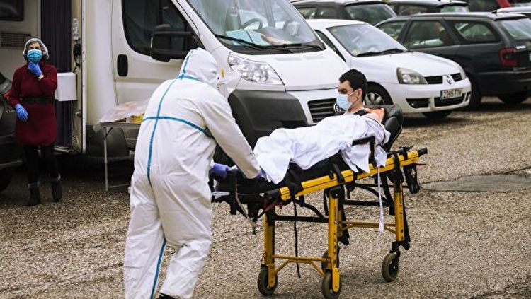 Число жертв коронавируса во Франции превысило 29,5 тысячи