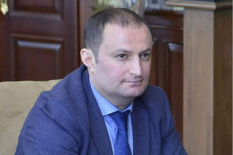 Мубариз Асланов покинул должность руководителя пресс-службы AzTV