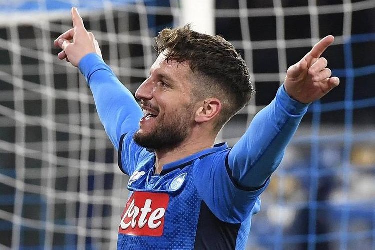 "Napoli" Dris Mertenslə 2 illik müqavilə imzalayıb