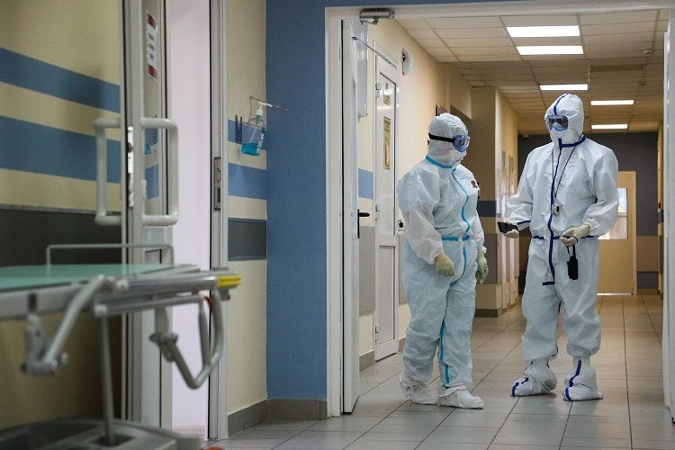 Moskvada COVID-19 virusuna yoluxmuş daha 34 nəfər dünyasını dəyişib