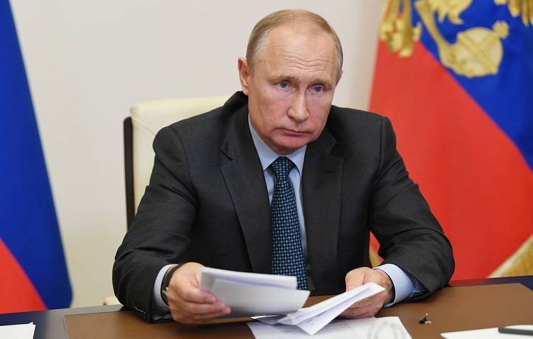 Путин не исключил, что будет баллотироваться на новый срок