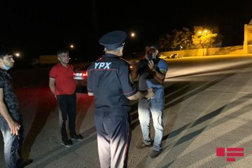 Водители на выезде из Баку вновь пытались объехать посты по грунтовым дорогам, выписаны сотни штрафов - ФОТО - ВИДЕО