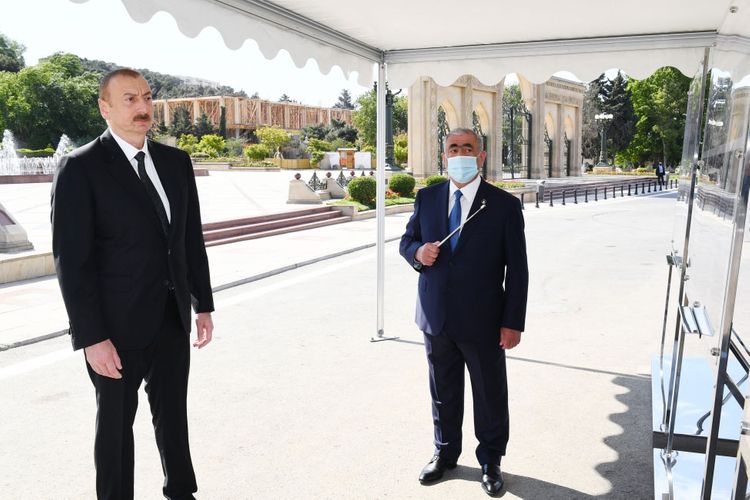 Prezident İlham Əliyev Bakıda yerüstü piyada keçidinin açılışında iştirak edib - FOTOSESSİYA - YENİLƏNİB