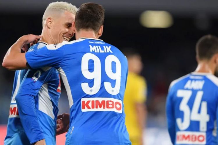 "Napoli" və "Parma" səfərdə qalib gəlib
