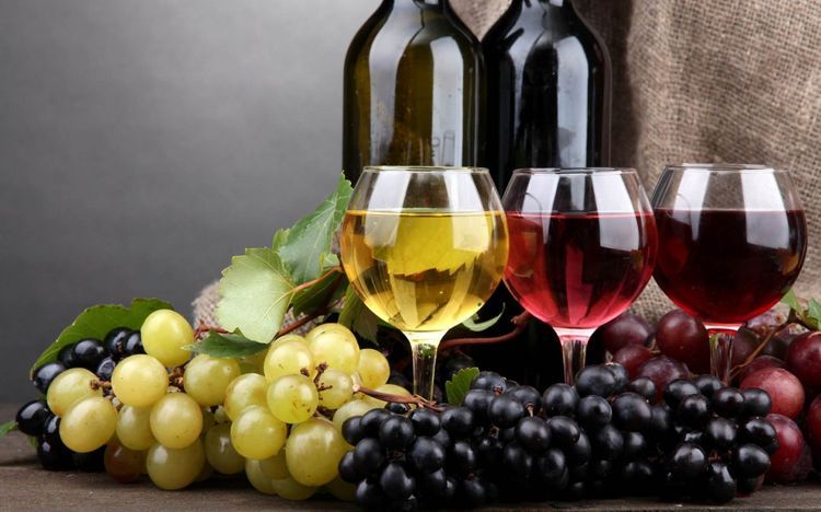 Azerbaijan purchased 41 tons of wine from Georgia this year