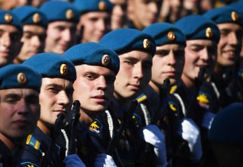 Moskvanın Qızıl Meydanında Qələbə Paradı keçirilib - FOTOSESSİYA - YENİLƏNİB