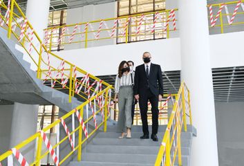 Prezident İlham Əliyev Gəncə Dövlət Dram Teatrının yeni binasının tikintisi ilə tanış olub - YENİLƏNİB