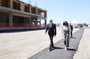 Prezident İlham Əliyev Gəncədə MİDA tərəfindən inşa edilən yaşayış kompleksinin tikintisi ilə tanış olub - YENİLƏNİB