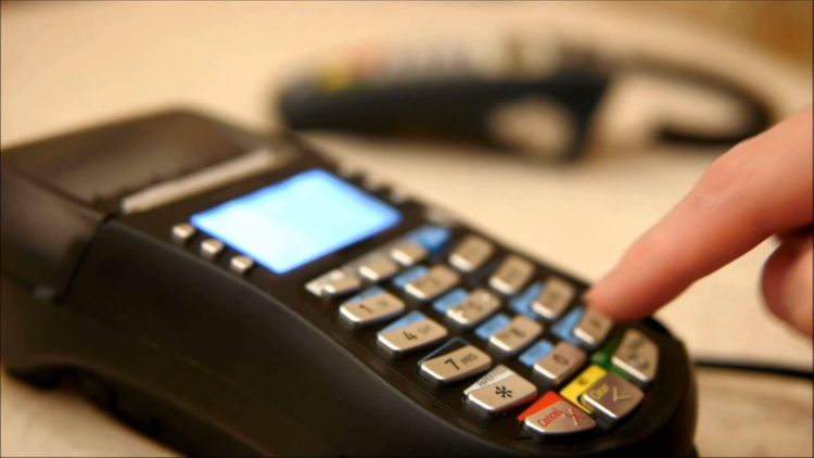 Azərbaycanda POS-terminal və ATM-lərin sayı azalıb