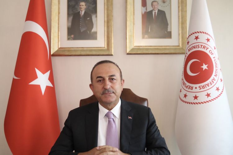 Turkish FM: "NATO ally France working to ramp up Russian presence in Libya" 
