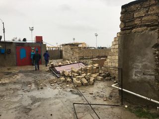 Bakıda güclü külək qaz xətlərinin zədələnməsinə səbəb olub - FOTO