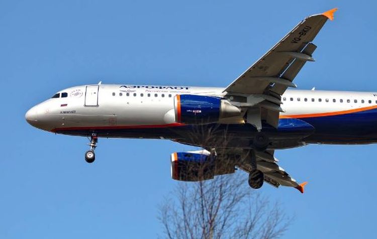 Пассажирский самолет Москва - София вернулся в аэропорт вылета