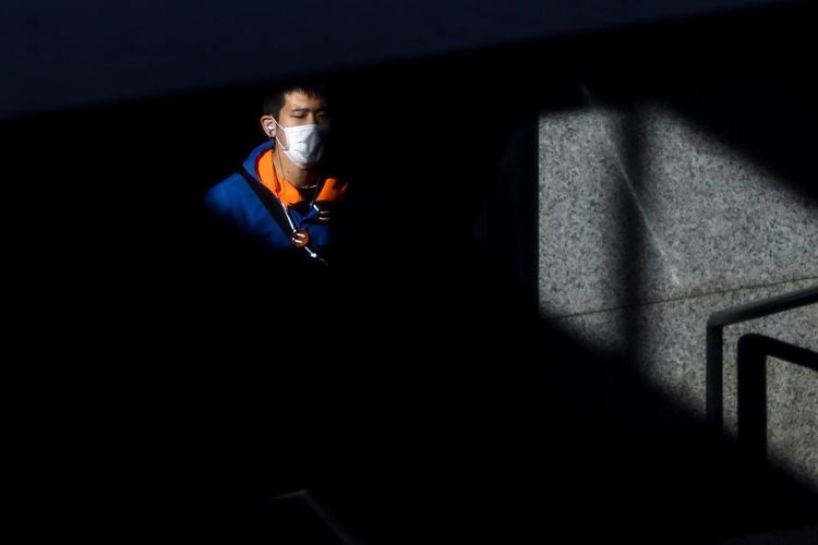 Japanese coronavirus infections reach 1,000, Olympics preparations on track