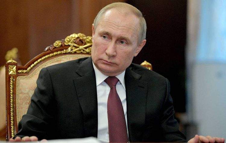 Putin: "Russia’s dependency on oil, gas eases but cannot be shrugged off overnight"
