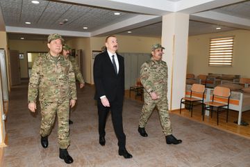 Azərbaycan Prezidenti Müdafiə Nazirliyinin hərbi hissəsinin açılışında iştirak edib - YENİLƏNİB