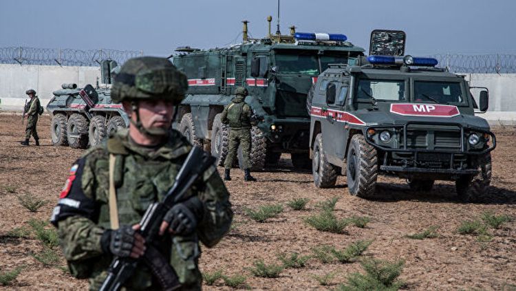 Военные России и Турции провели совместное патрулирование в Сирии