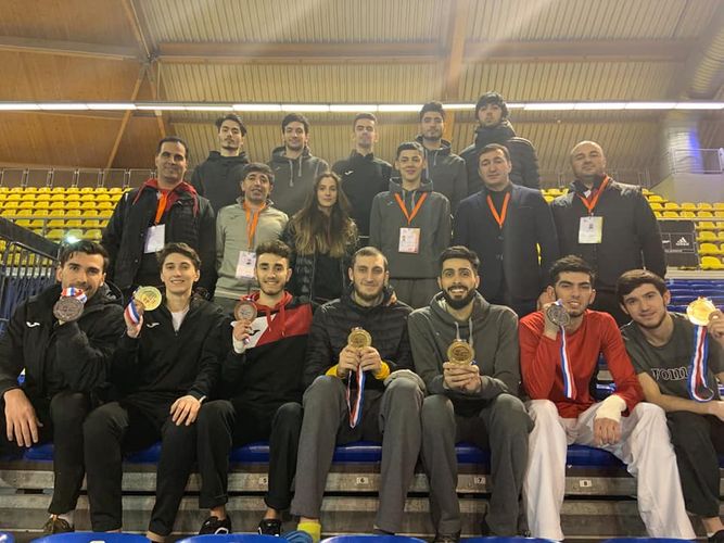 Azərbaycan taekvondoçuları Niderlandda 7 medal qazanıblar