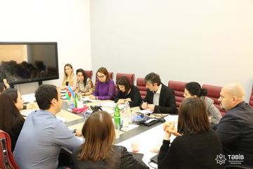 ÜST ekspertləri Bakı və regionlardakı karantin xəstəxanalarına səfər edəcəklər