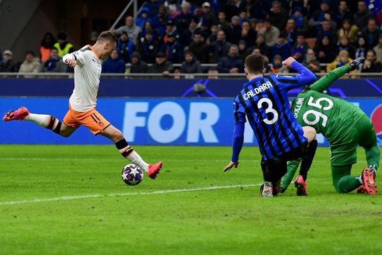 Çempionlar Liqasında 1/8 final mərhələsinin cavab oyunları start götürür